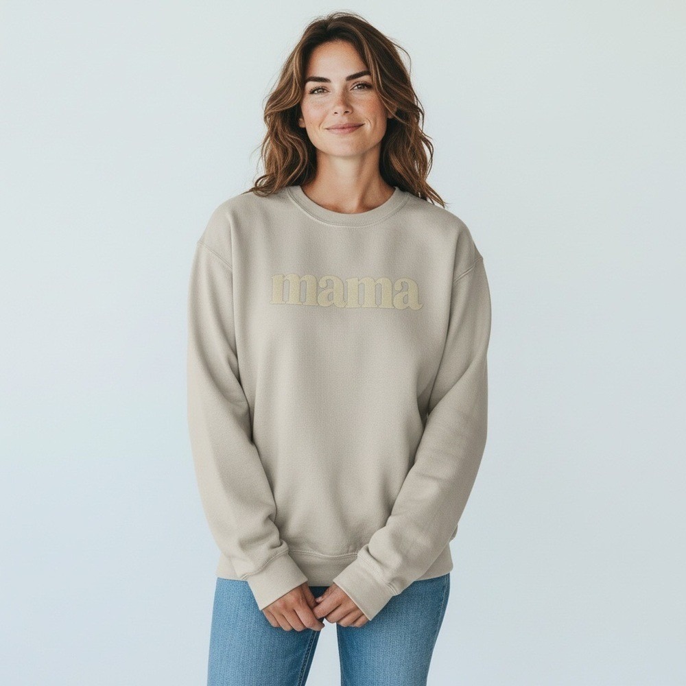 Gildan Women Medium Beige 'Mama' Crew Neck‎ Long Sleeve Pullover Cozy Sweatshirt